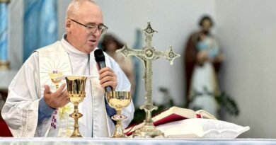 Fiéis lamentam a morte do Padre João Lúcio Benfica