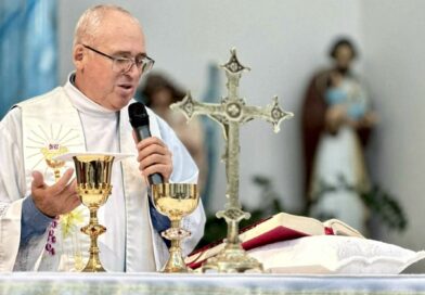 Fiéis lamentam a morte do Padre João Lúcio Benfica