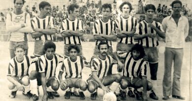 Entre a bola que nasce e a história que resiste