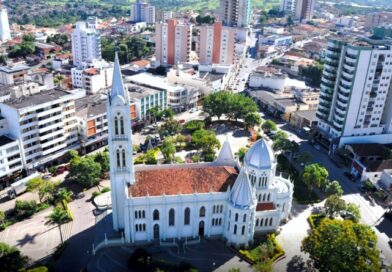 Crescimento não se mede só pelo barulho das fábricas