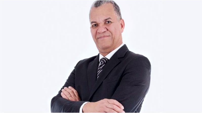 Palestra ensina a lidar com IA para não ser dominado por ela