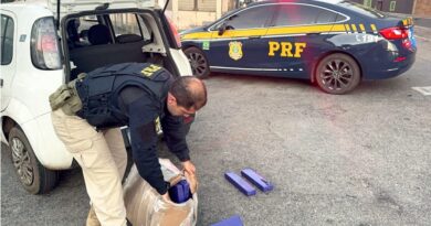 PRF prende casal com 35kg de droga e criança de 3 anos