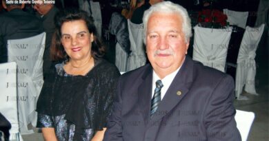 Paulininho decidiu inventar a felicidade dentro do possível