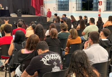 IFMG inicia cursos gratuitos de inglês e de programação